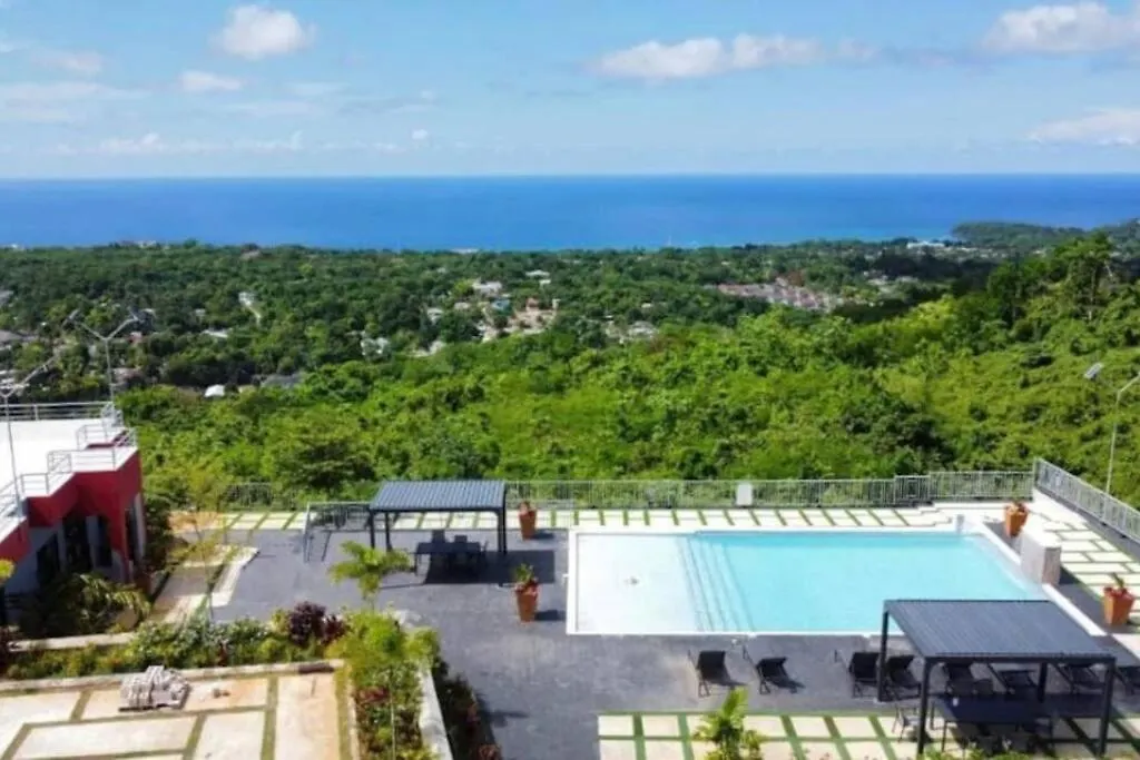 Villa La Rosa With Spectacular View Of Ocho Rios